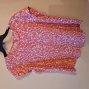 Pink and white leaf blouse